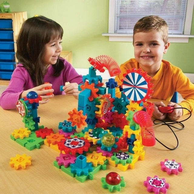Learning Resources Gears! Gears! Gears! Lights & Action Building Toy Set with 121 Pieces- Preschool 